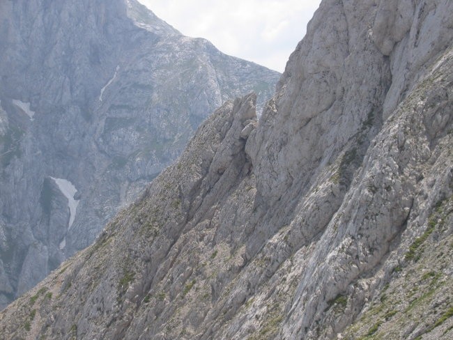 Začetni stolpi Šije in prva škrbina