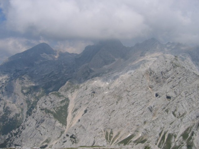 Grintovec, Skuta, Rinke in Turska gora z vrha Brane