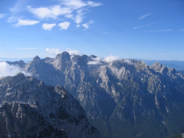 Panorama od Dolkove do Kukove špice (slikano z Rjavine)