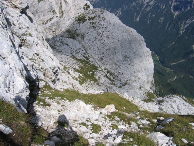 Na travnatem prehodu, ki je alternativa rdeči grapi