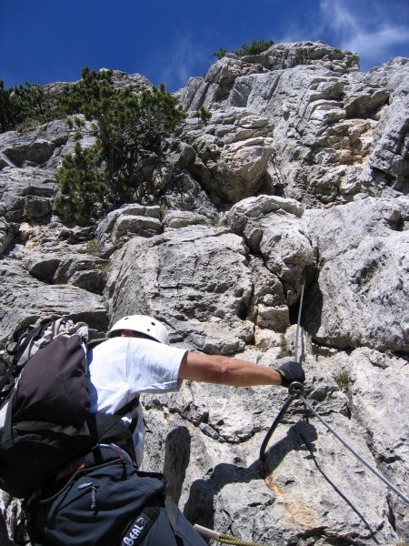 Strmo plezanje v ferrati Ettore Bovero na Col Rosà