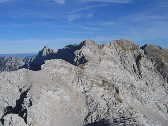 Od leve proti desni: Krofička, Ojstrica, Planjava, Turska gora, Brana; slikano z Malih pod