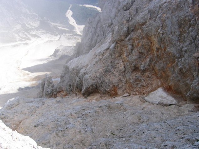 Pogled z grebena v Kačji jezik