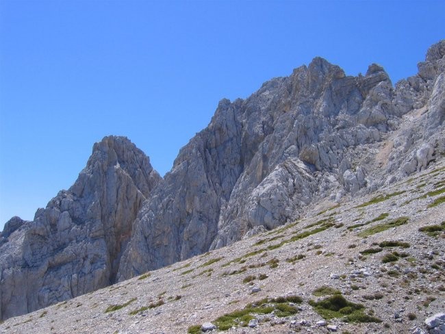 Srednji in Visoki Rokav z Grla