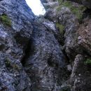 Še en zanimiv detajl iz spodnjega, plezalnega dela poti iz Koritnice proti sedlu Čez Breži