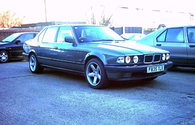 BMW E 32 - foto povečava