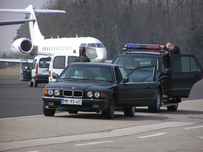 BMW E 32 - foto povečava