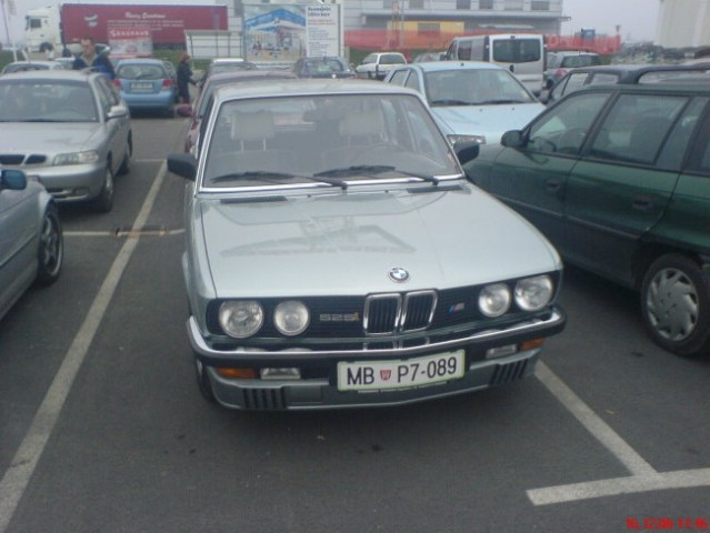 BMW E28 - foto