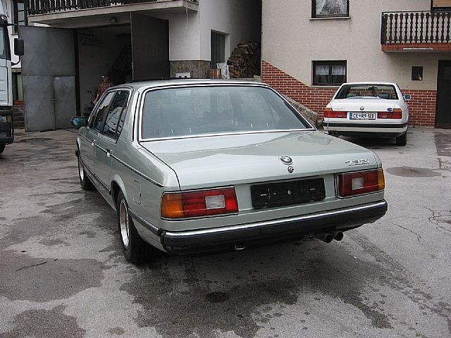 BMW E23 - foto