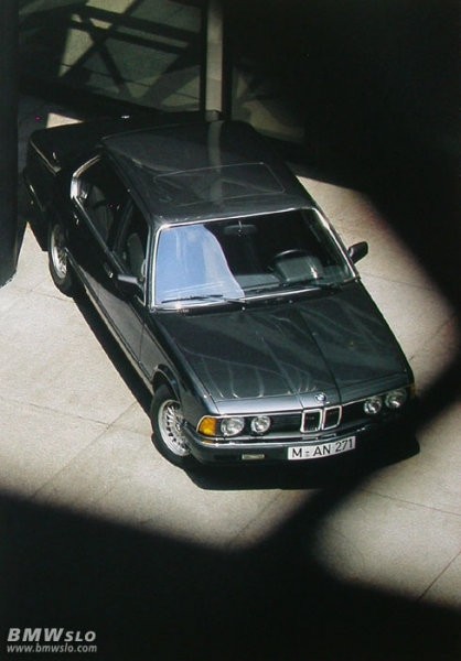 BMW E23 - foto