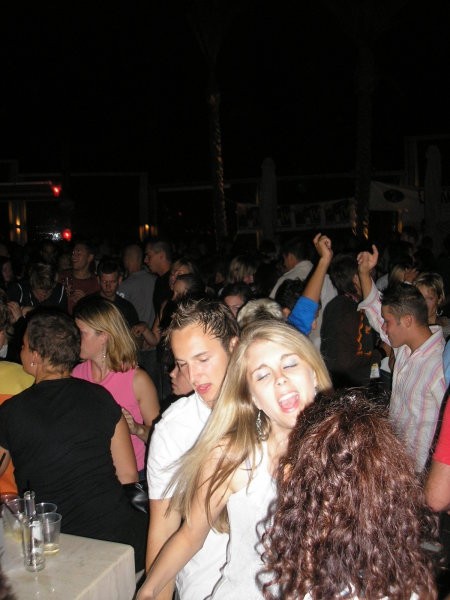 Kreta 06-MTV party - foto