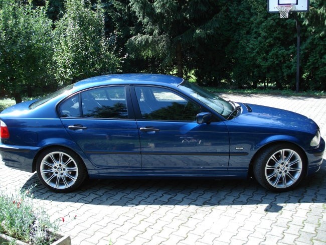 BMW E46 320d limuzina - foto povečava