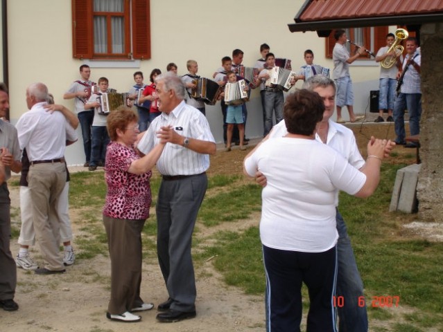 Lobnikarjeva domacija - foto