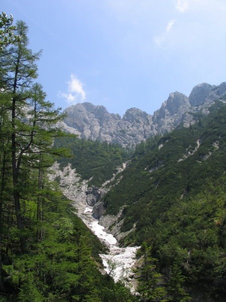 Sosednji greben so Zeleniške...