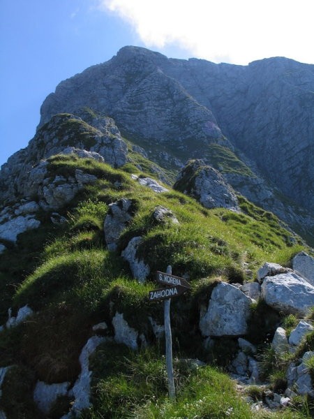 Grebensko prav do Gomoščkovega...