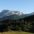 Planjava s sosedo Ojstrico ... spredaj Rzenik ...