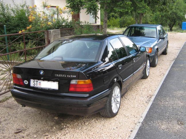 BMW E36 325tds & MB W124 200D - foto povečava