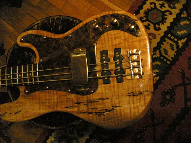 Fender p-bass - foto