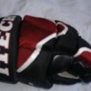 nove hokejske rokavice
itech
