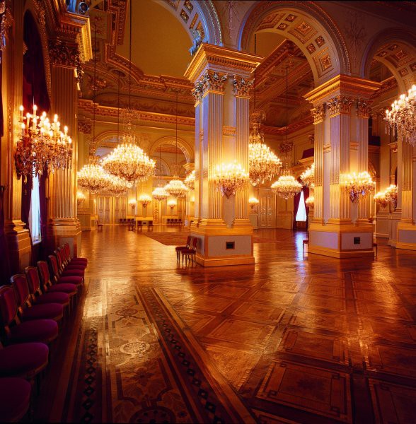 Kraljeva palača, interior