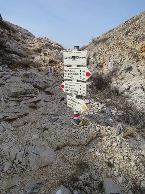 Krk Baška kanjon Vrženica 01.03.2015 - foto