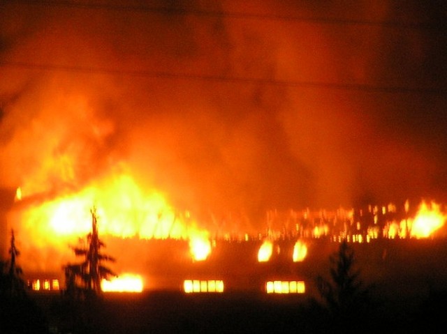 Požar meblo - foto