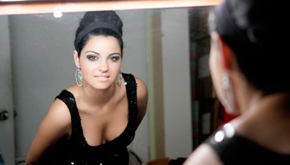 Mayte Perroni - foto povečava