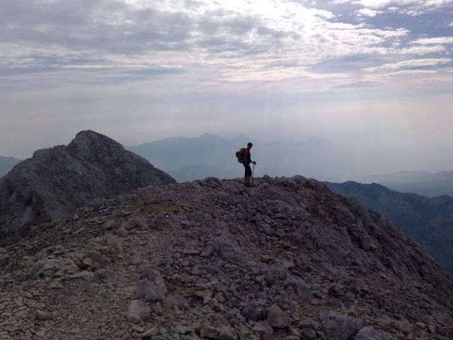 Na sredi rjavine - 2530m
