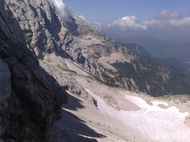 Koča na ledinah - se ne vidi več