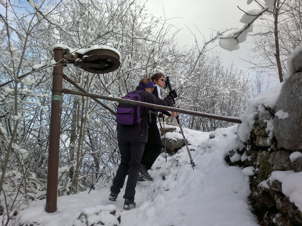 Lubnik iz breznce  po grebenu 22.01.2011 - foto povečava