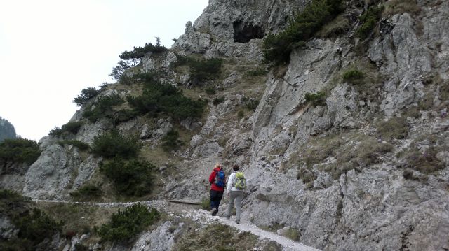 Ljubelj skozi Bornove tunele 02.05.2011 - foto