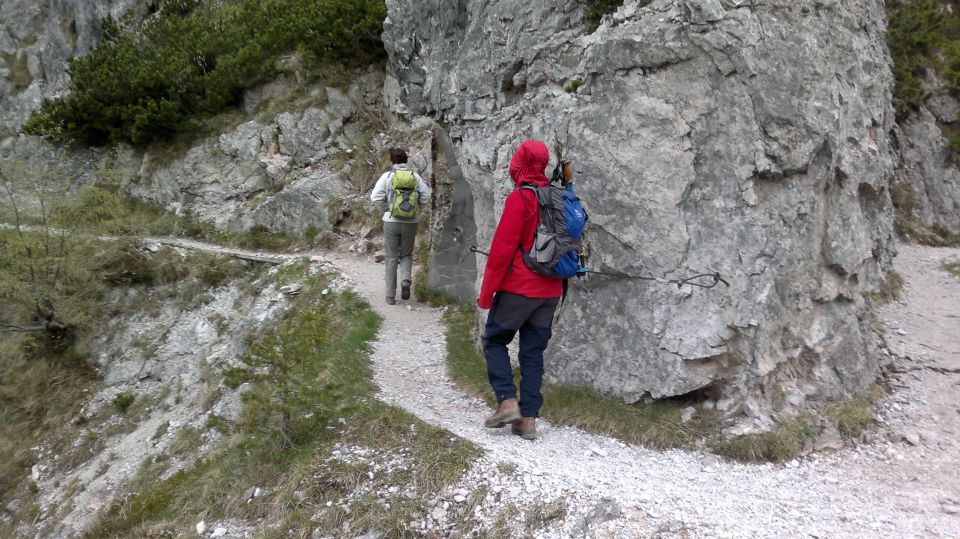 Ljubelj skozi Bornove tunele 02.05.2011 - foto povečava