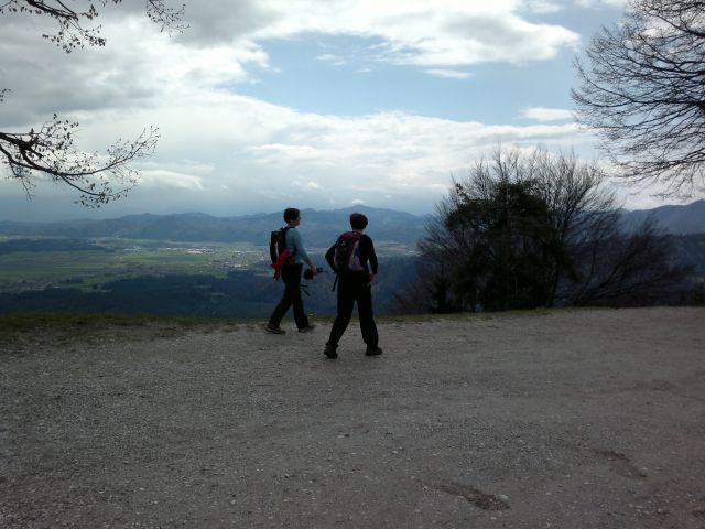 Jošt nad Kranjem 21.04.2012 - foto