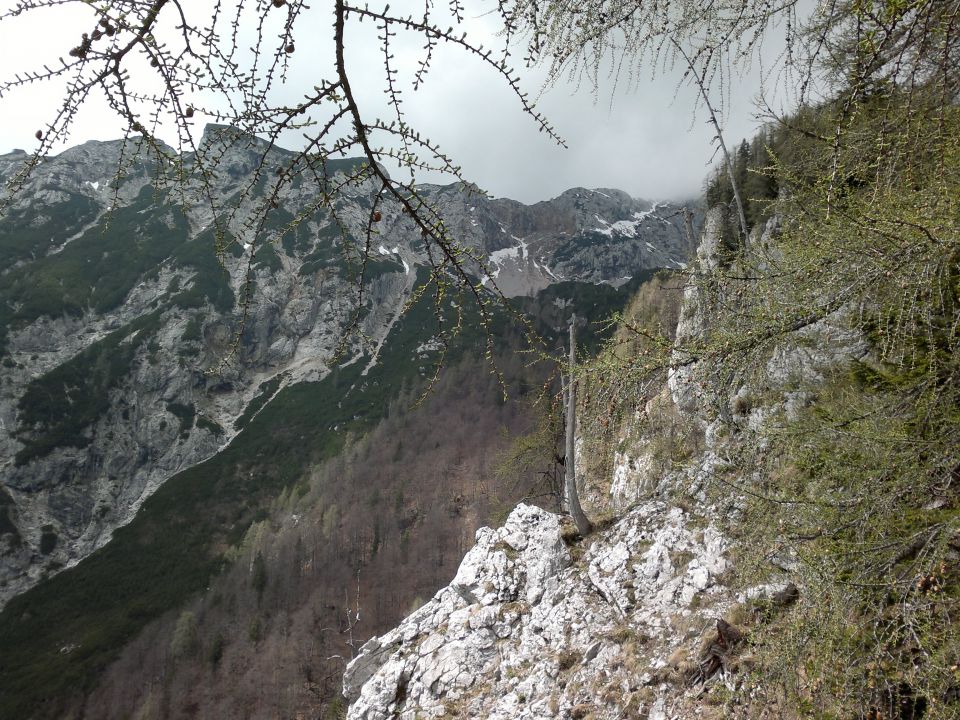 Žagana peč - Čmaževški turn 05.05.2012 - foto povečava