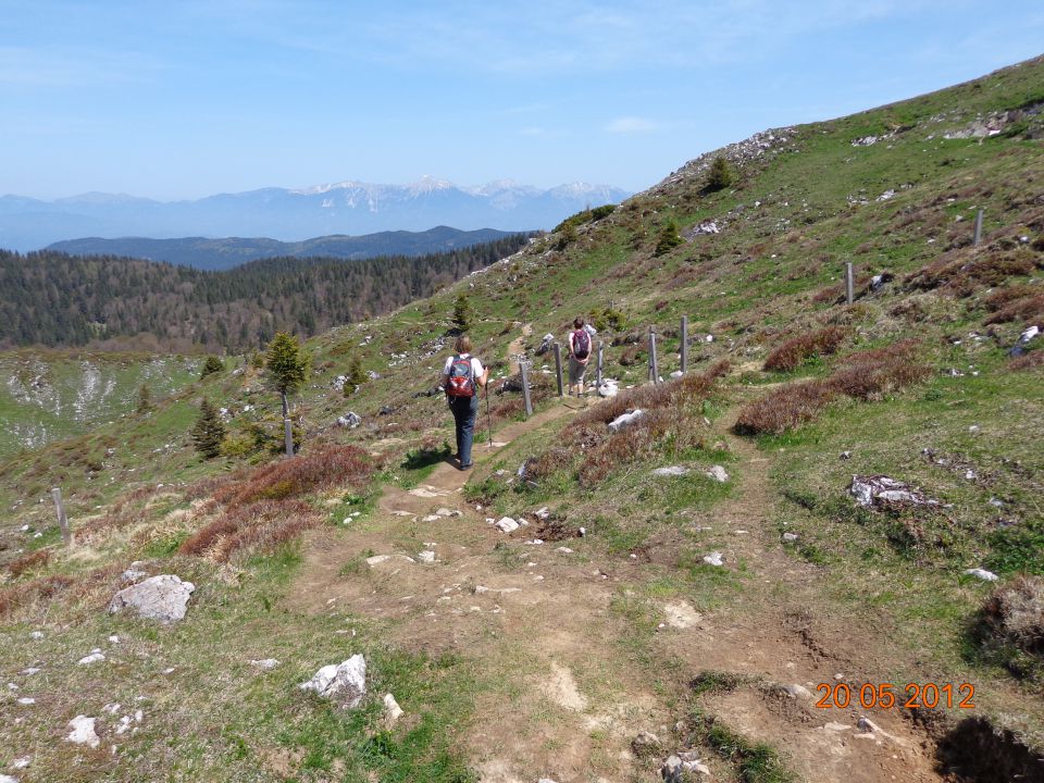 Kosmati vrh in Gladki vrh 20.05.2012 - foto povečava