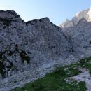 slovenska pot na Ledine preči steno