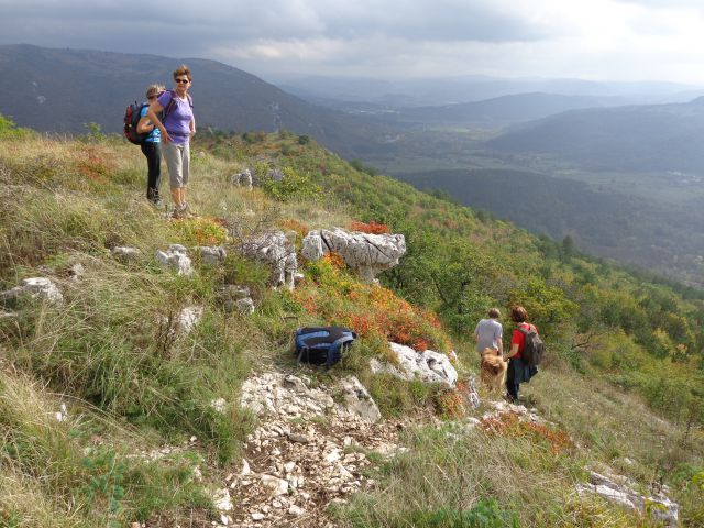 Kraški rob - spodmoli, 28.10.2013 - foto