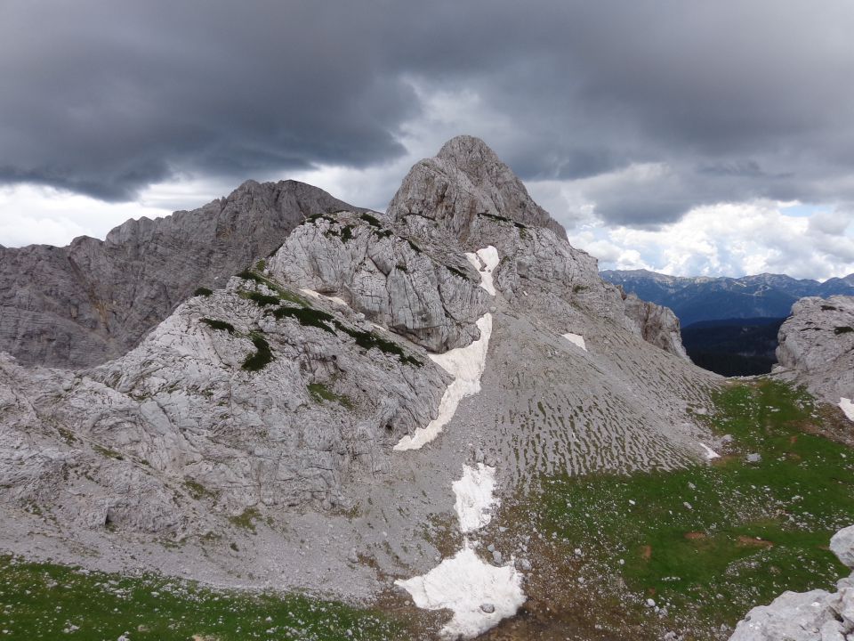 Činkelman, zadaj Vernar