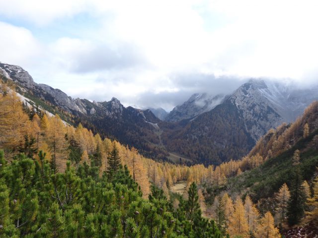 Zelenica - Srednji vrh, 18.10.2015 - foto