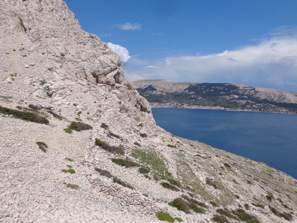 Baška, Bag in Rdeča skala, 08.05.2016 - foto povečava