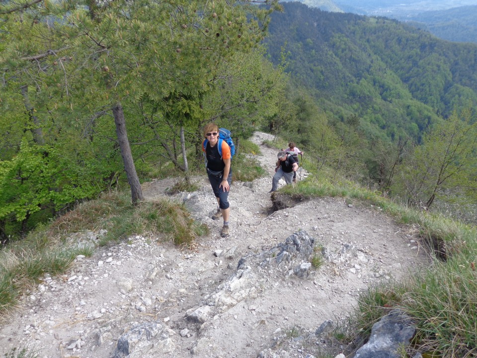 Polhograjska Grmada, 30,04,2017 - foto povečava