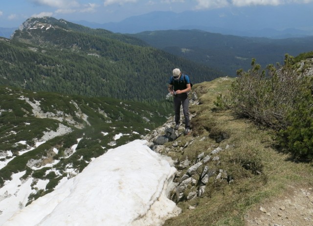 Na Viševnik po Kačjem robu, 08.06.2019 - foto