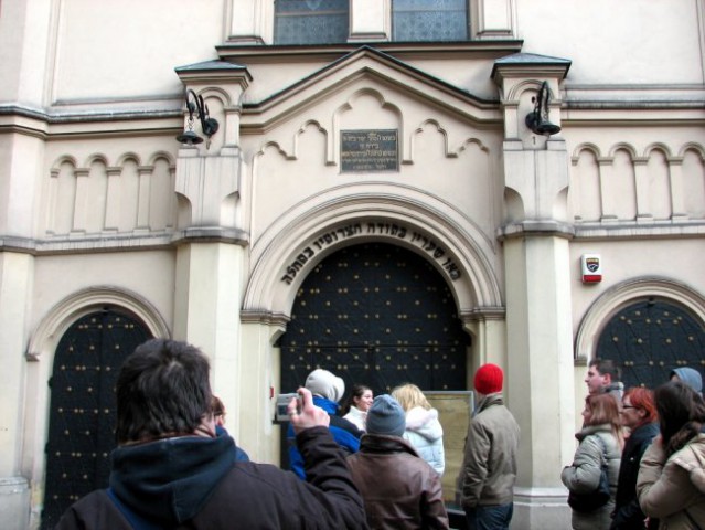Vhod v novo sinagogo, vstopnina 2zł