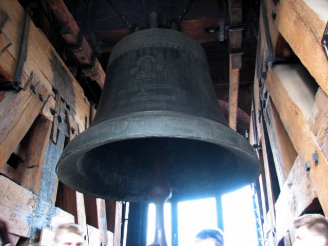 Veliki zvon, v zvoniku glavne katedrale na gradu Wavel
