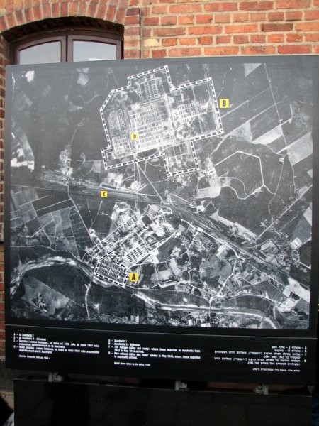 Zračni posnetek delavnega taborišča Birkenau