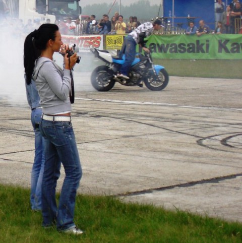 Kawasaki World Stunt Riding Championship Madž - foto