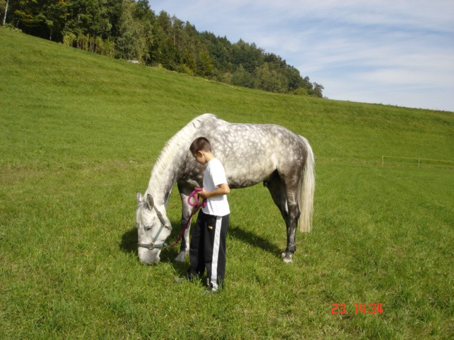 PRESKAKOVANJE OVIR POLJANA 12.OKTOBER 07 - foto