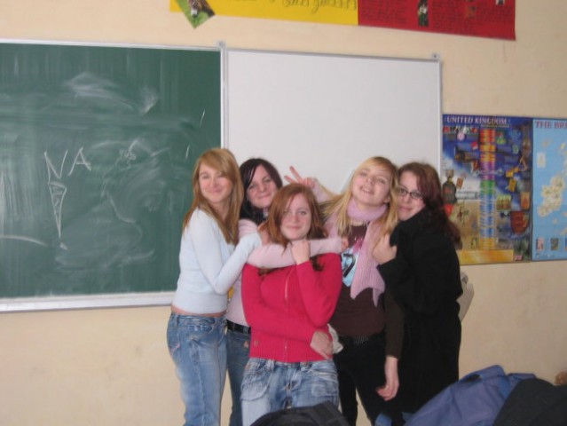 2.b davna preteklost ^^ - foto