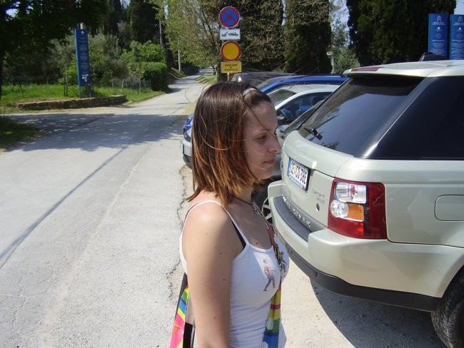Ambasada gavioli in 1 dan morja - foto povečava