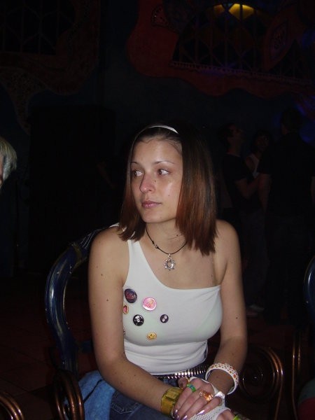 Ambasada gavioli in 1 dan morja - foto povečava
